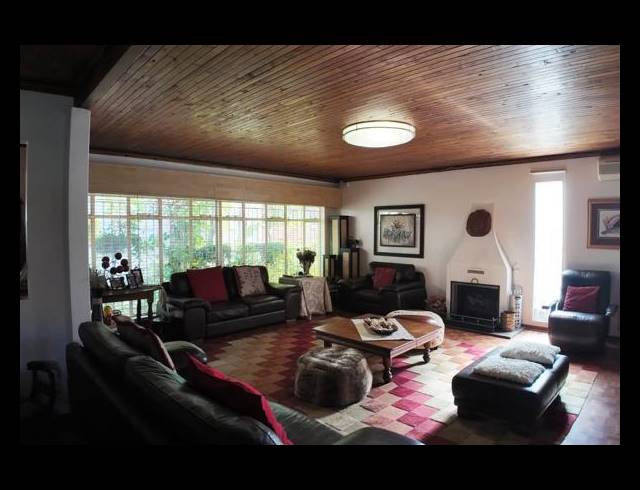 4 BEDROOM HOUSE FOR SALE IN BO-DORP